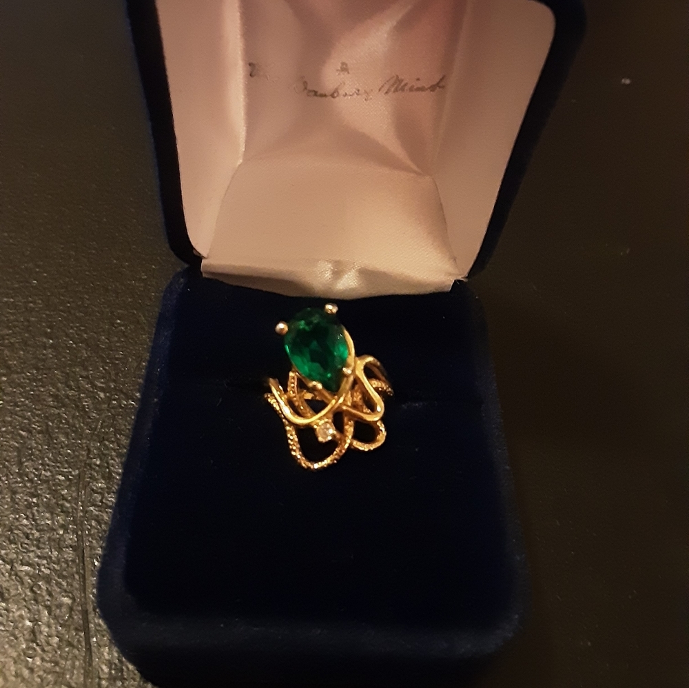 Fashion Ring